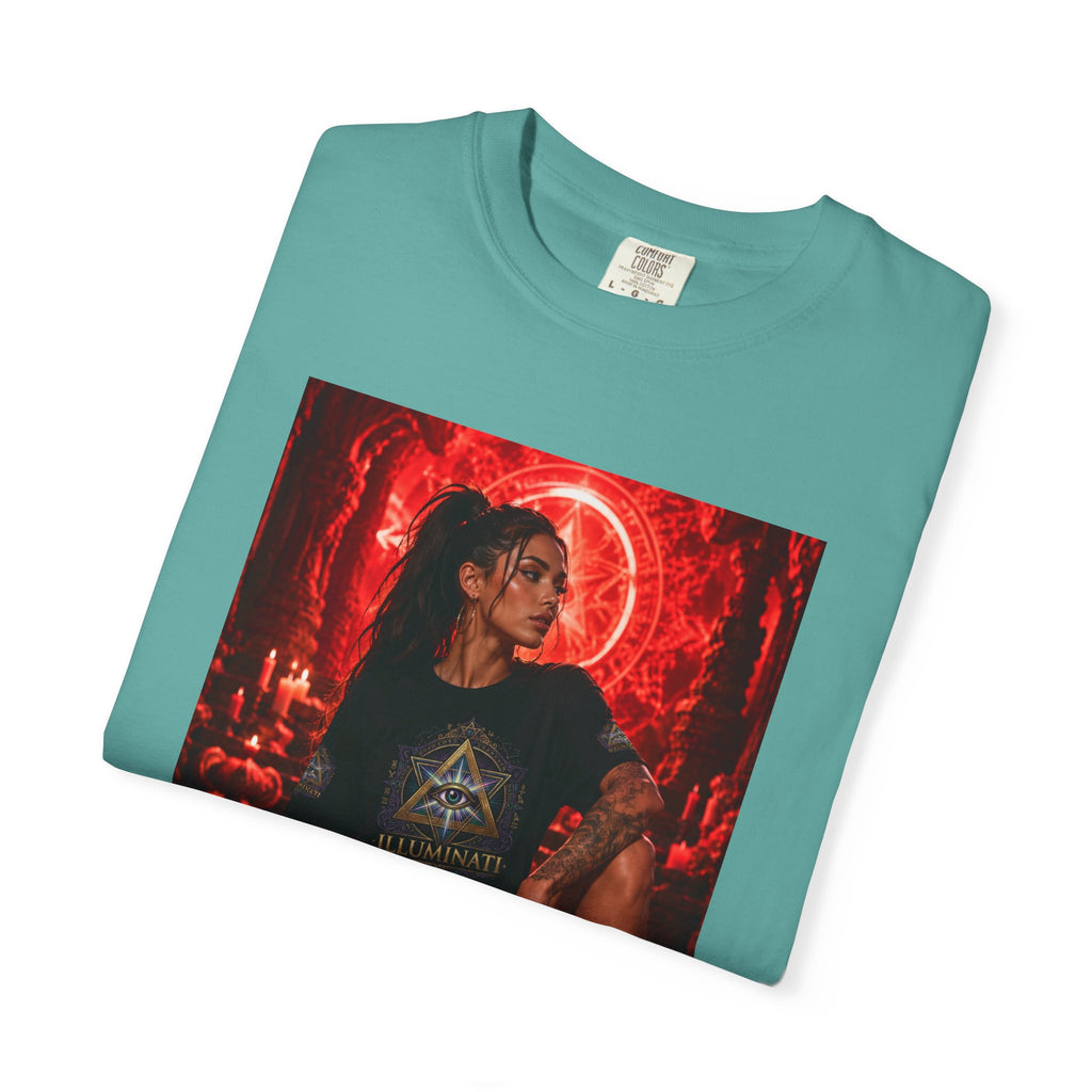 Graphic T-Shirt — Red Halo Streetwear Tee