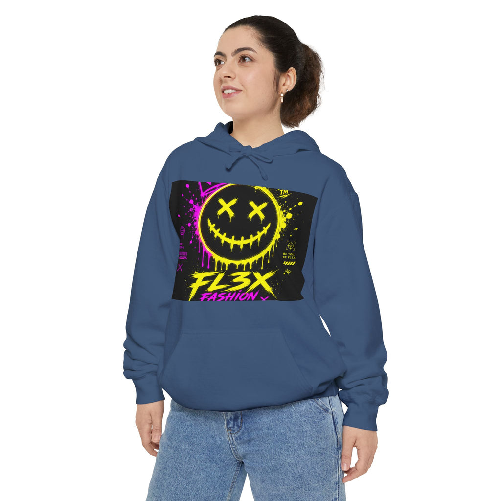 Graffiti Smiley Hoodie — FL3X Neon Streetwear Pullover