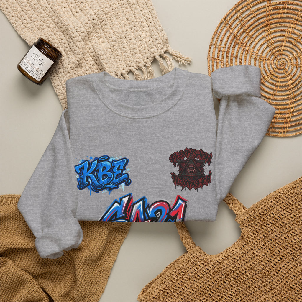 Halloween 'HalloQueen' Graphic Sweatshirt — SA21 Graffiti Crewneck