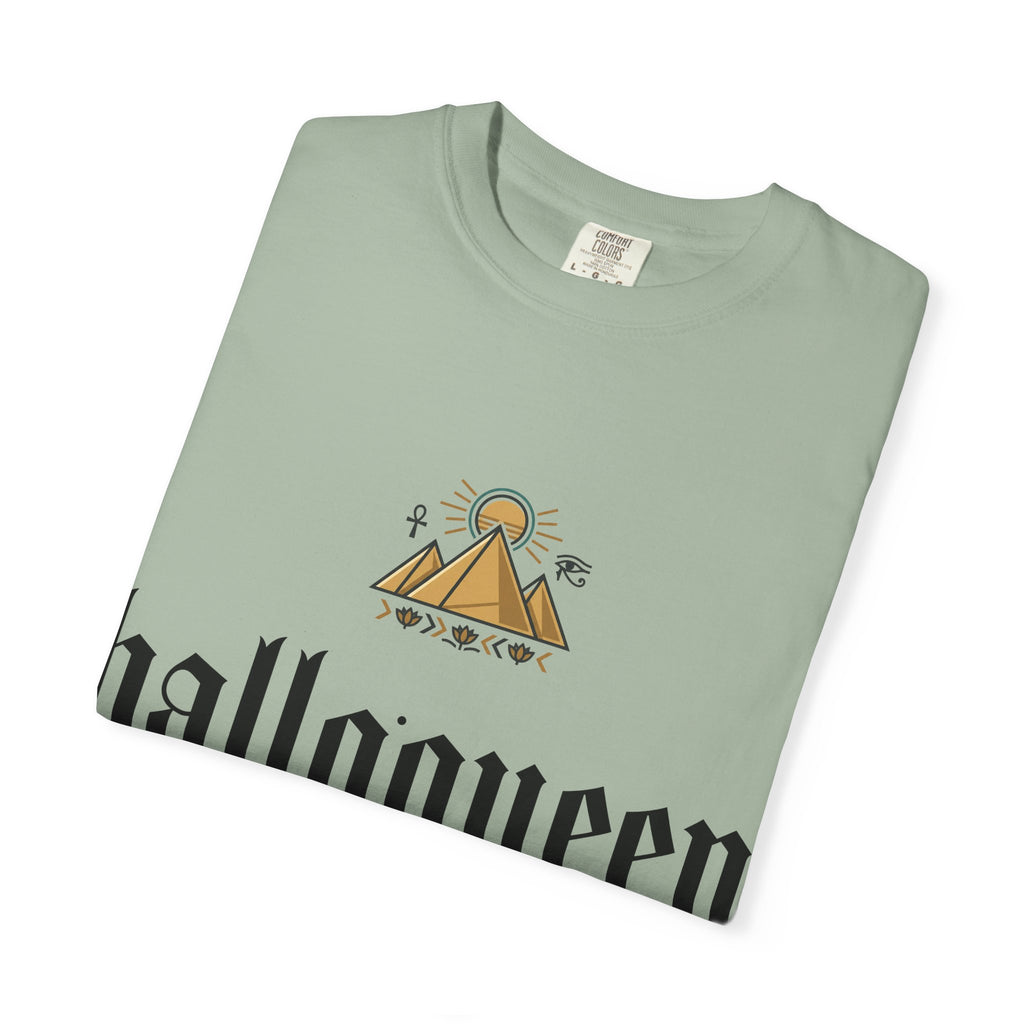 Halloqueen Graphic T-Shirt — Gothic Pyramid & All-Seeing Eye Streetwear