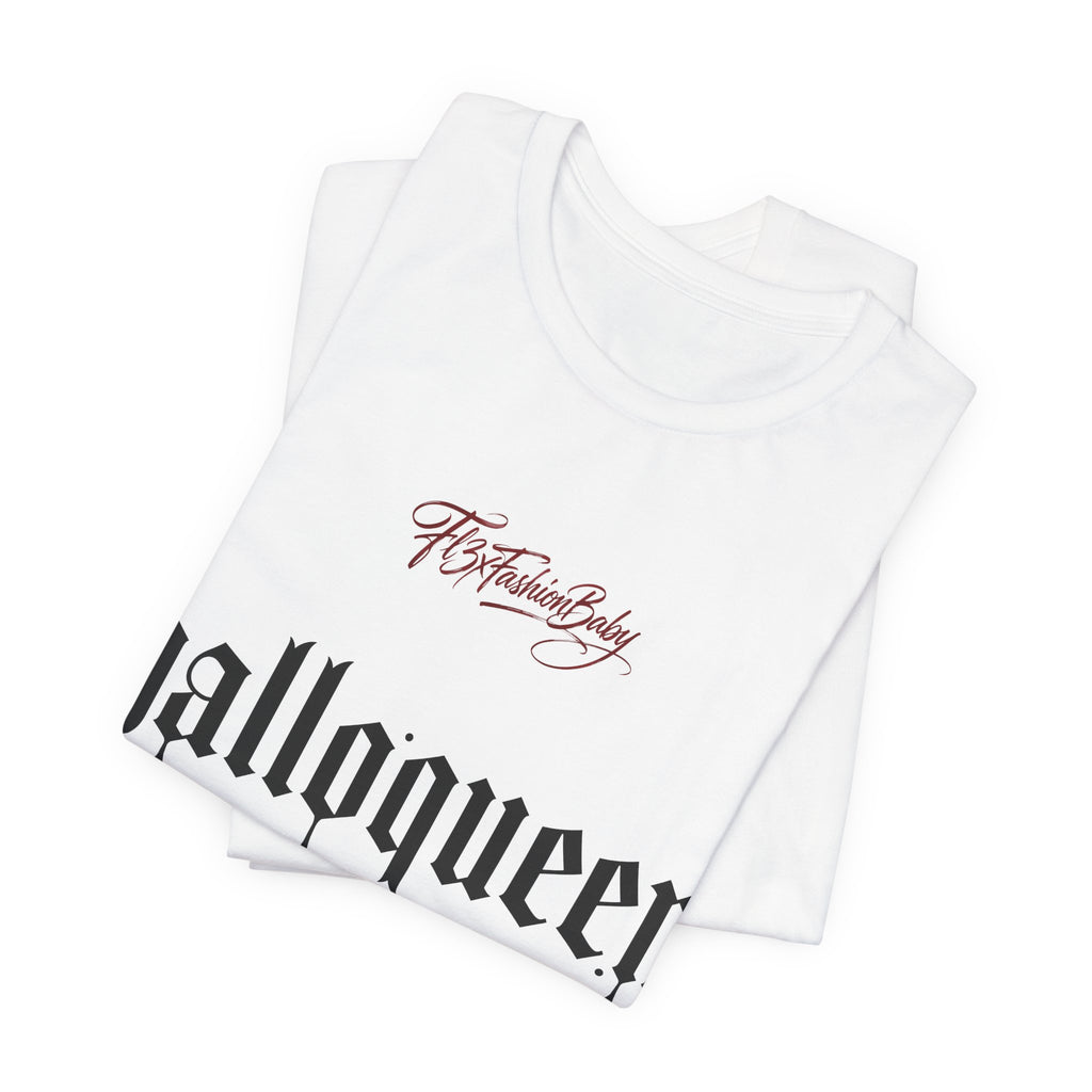 Halloqueen Gothic Tee — 'Halloqueen' Graphic Halloween T-Shirt